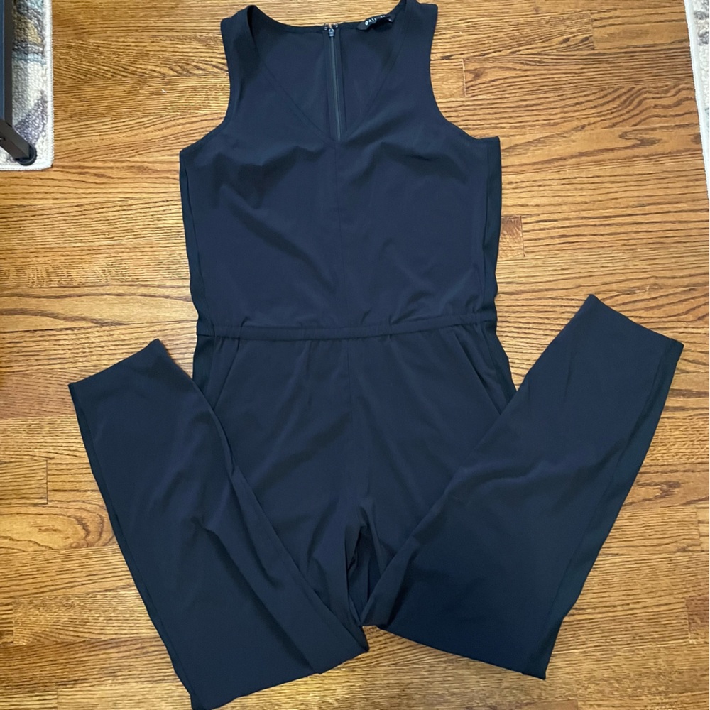 Athleta Full Body Brooklyn Jumpsuit Black Size 8